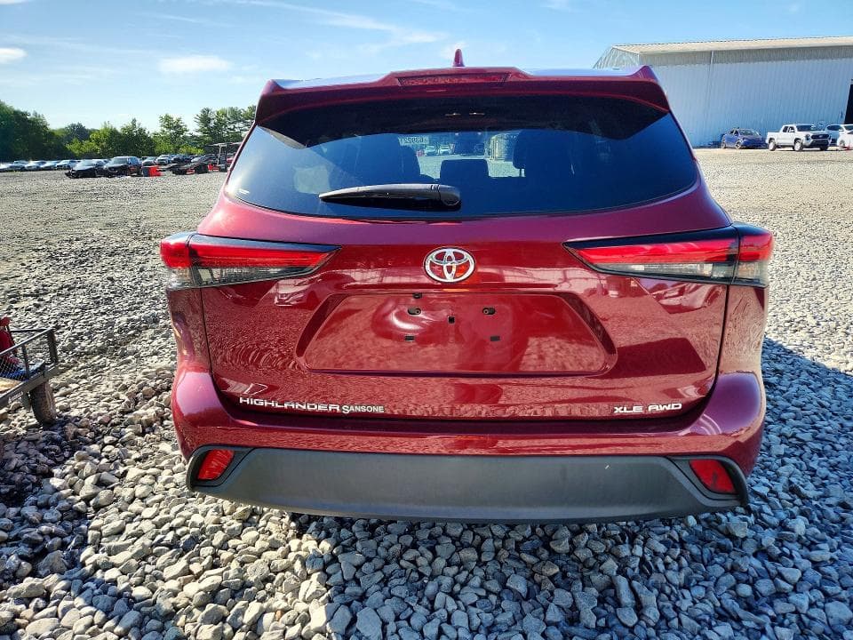 2021 TOYOTA HIGHLANDER XLE 6