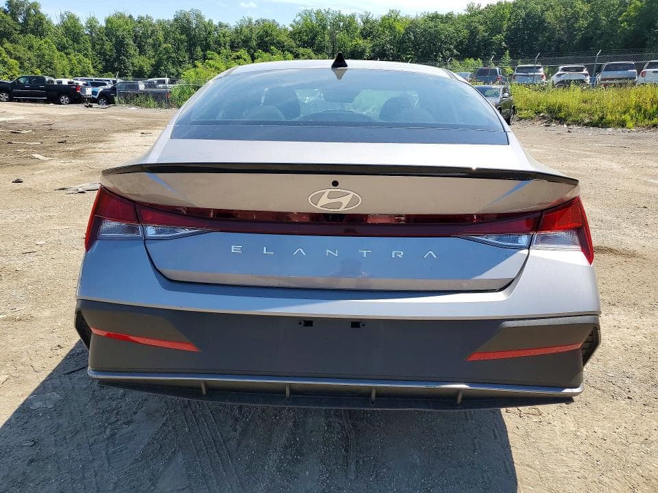2026 HYUNDAI ELANTRA SEL SPORT 6
