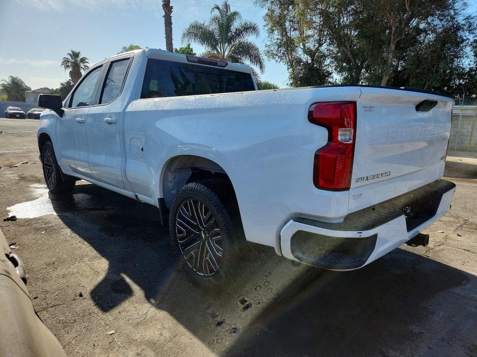 2020 CHEVROLET SILVERADO C1500 RST 2