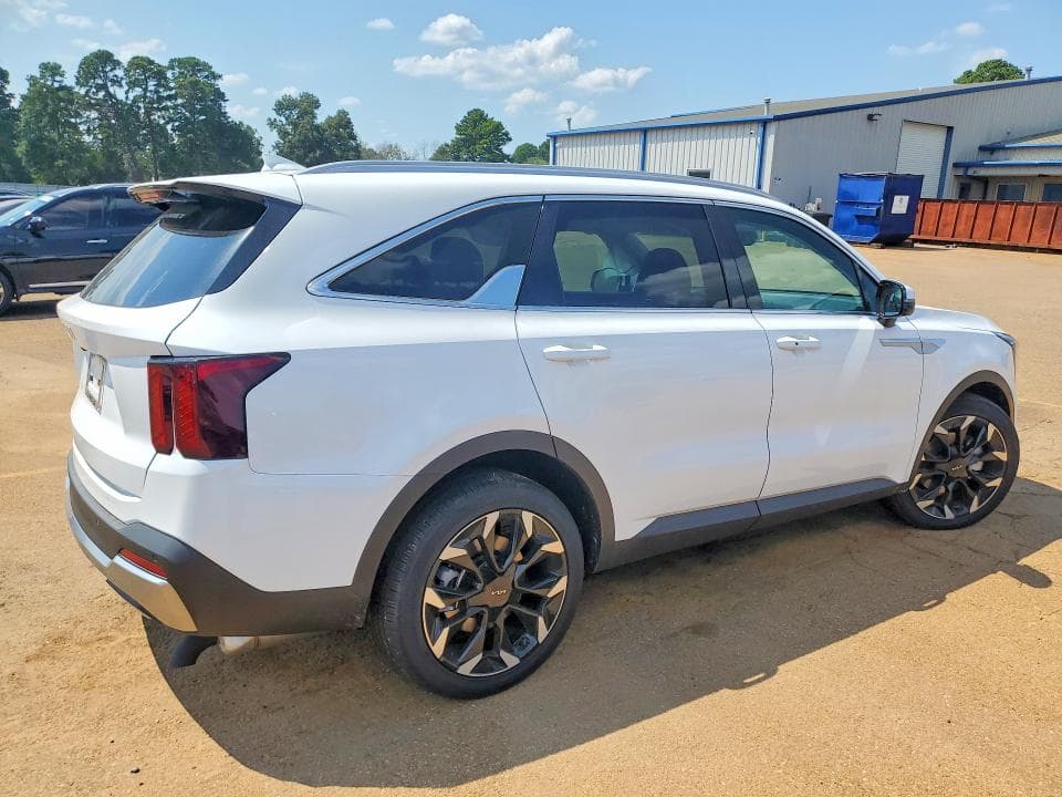 2026 KIA SORENTO EX 3