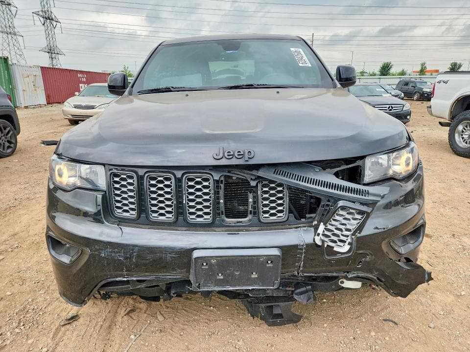 2017 JEEP GRAND CHEROKEE LAREDO 5