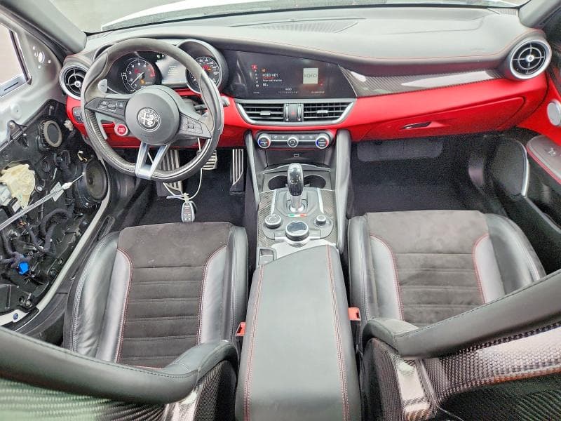 2018 ALFA ROMEO GIULIA QUADRIFOGLIO 8