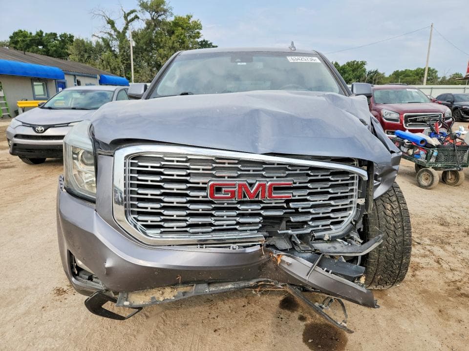2018 GMC YUKON DENALI 5
