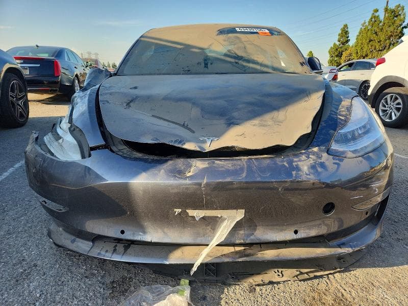2018 TESLA MODEL 3 11