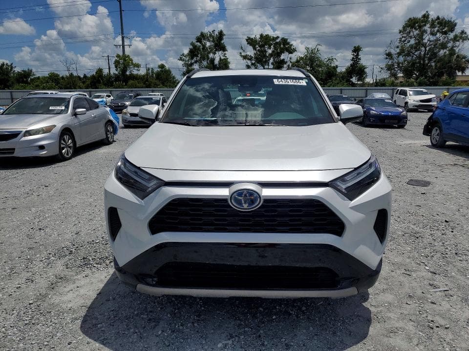 2023 TOYOTA RAV4 SE 5