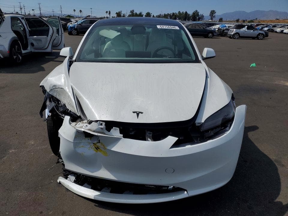 2026 TESLA MODEL 3 5