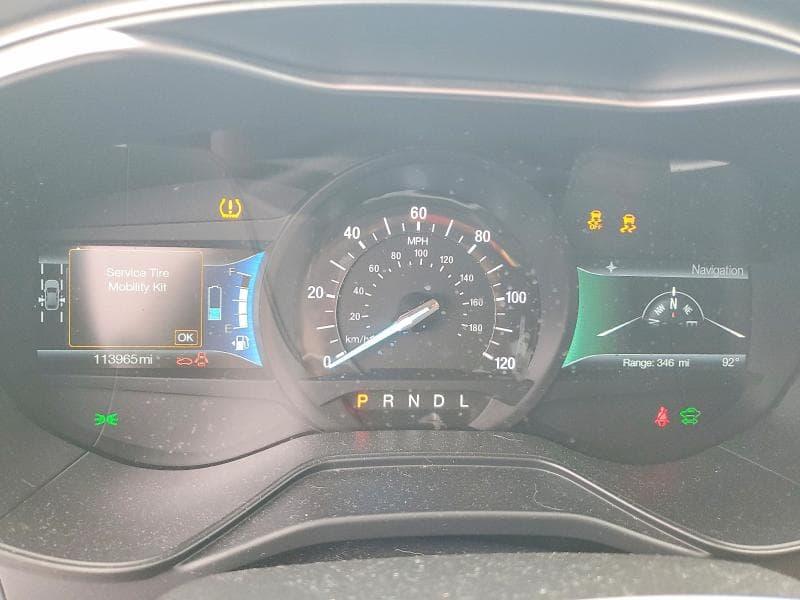 2019 FORD FUSION SE 9