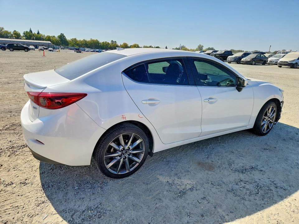 2018 MAZDA 3 GRAND TOURING 3