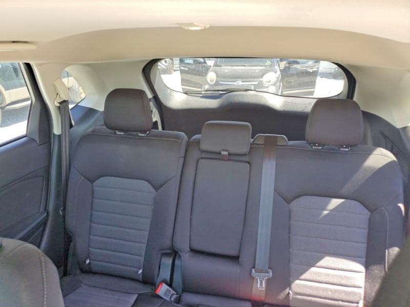 2017 FORD EDGE SE 10