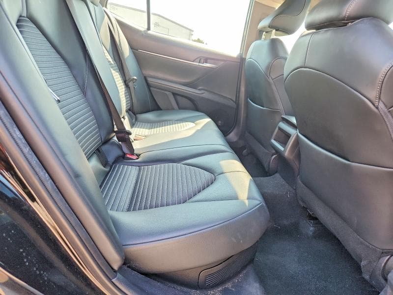 2022 TOYOTA CAMRY HYBRID SE 10