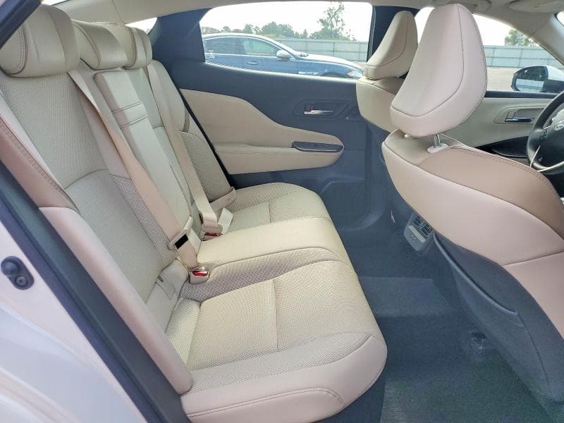 2023 TOYOTA CROWN LIMITED 11