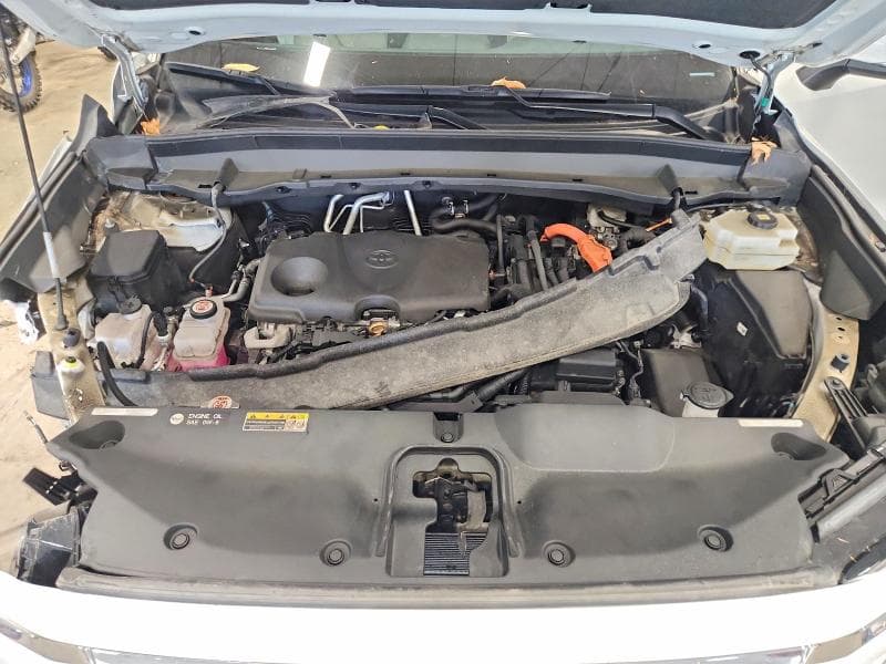 2024 TOYOTA GRAND HIGHLANDER HYBRID XLE 12