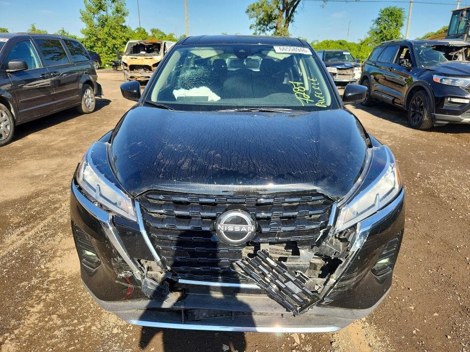 2025 NISSAN KICKS PLAY S 5