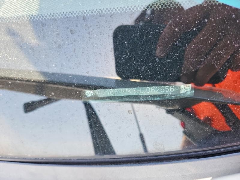 2018 TOYOTA CAMRY XSE 12