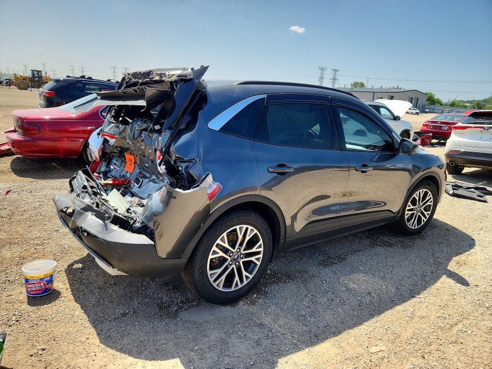 2020 FORD ESCAPE SEL 3