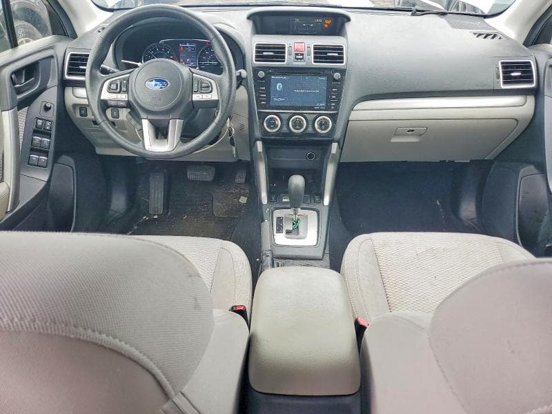2017 SUBARU FORESTER 2.5I PREMIUM 8