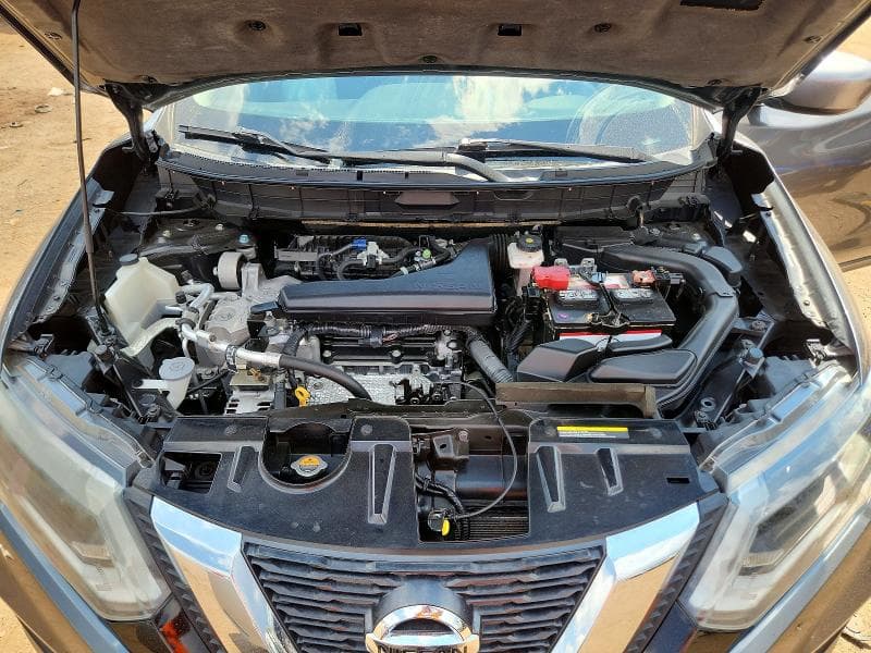 2017 NISSAN ROGUE S 11