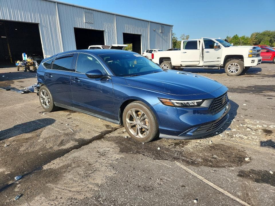 2024 HONDA ACCORD EX 4