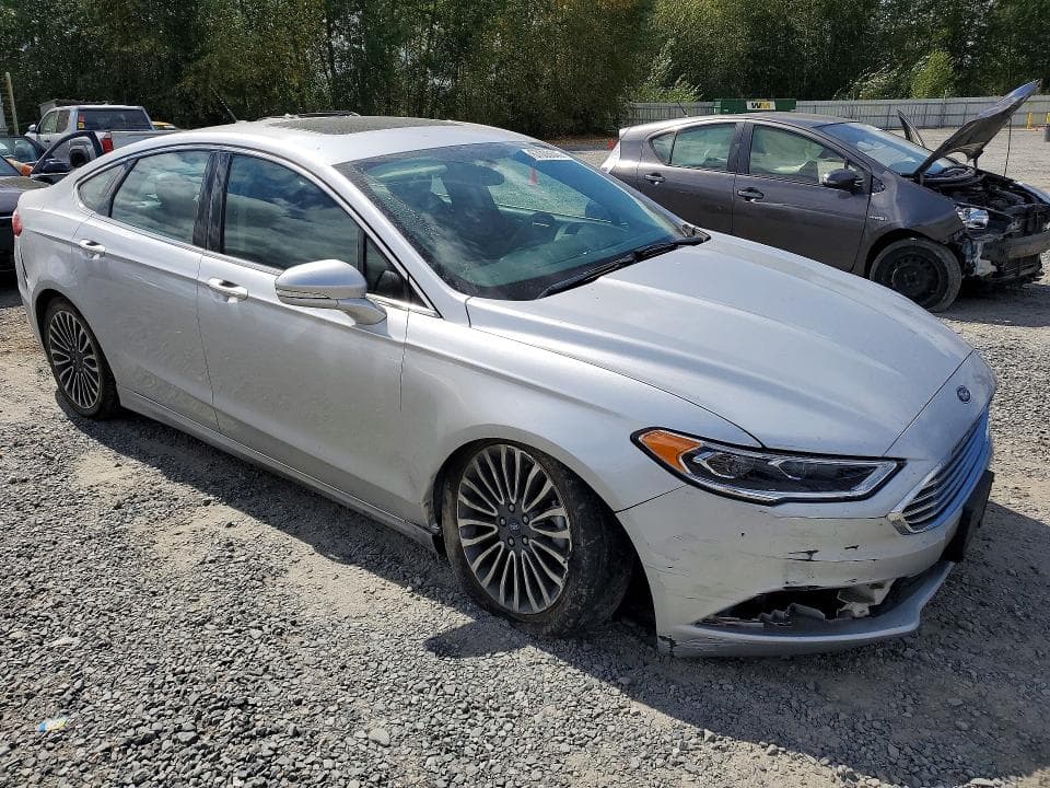 2017 FORD FUSION SE 4