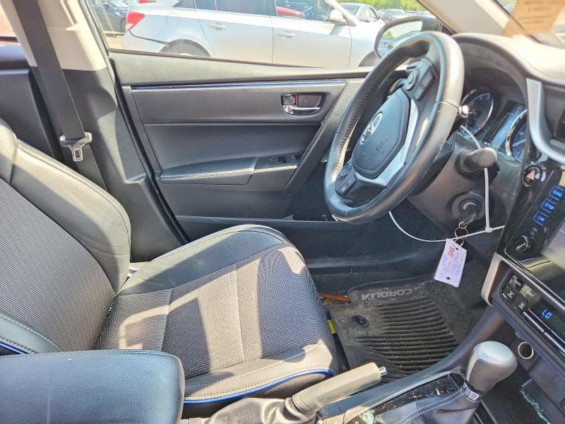 2019 TOYOTA COROLLA SE 7