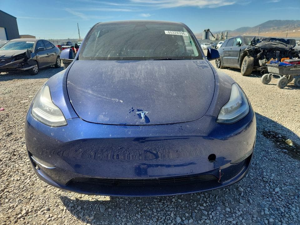 2022 TESLA MODEL Y 5