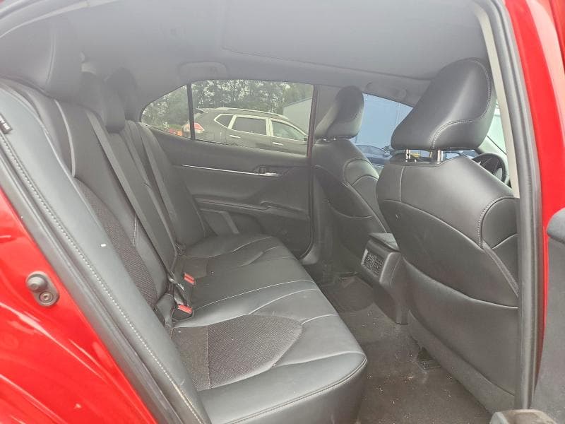 2021 TOYOTA CAMRY XSE 10