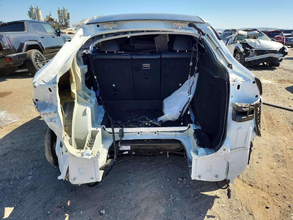 2023 TESLA MODEL Y 6