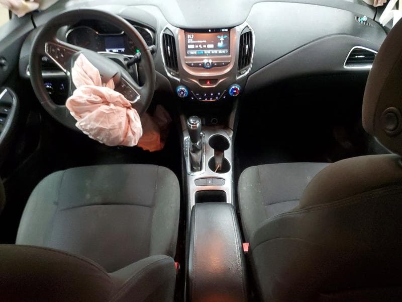 2017 CHEVROLET CRUZE LT 8