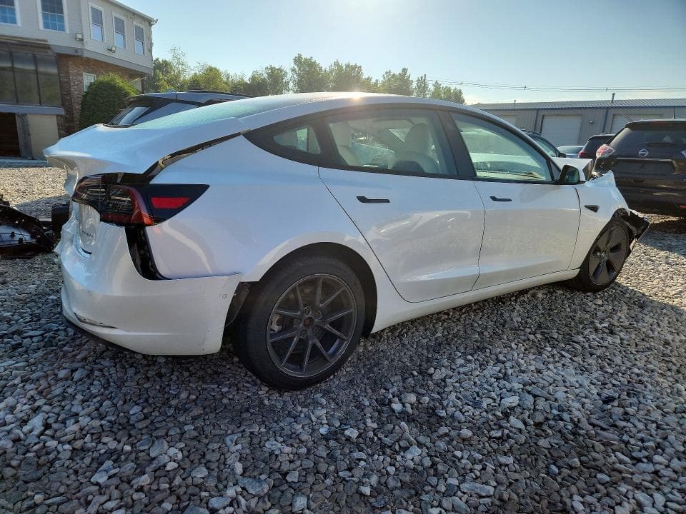 2022 TESLA MODEL 3 3