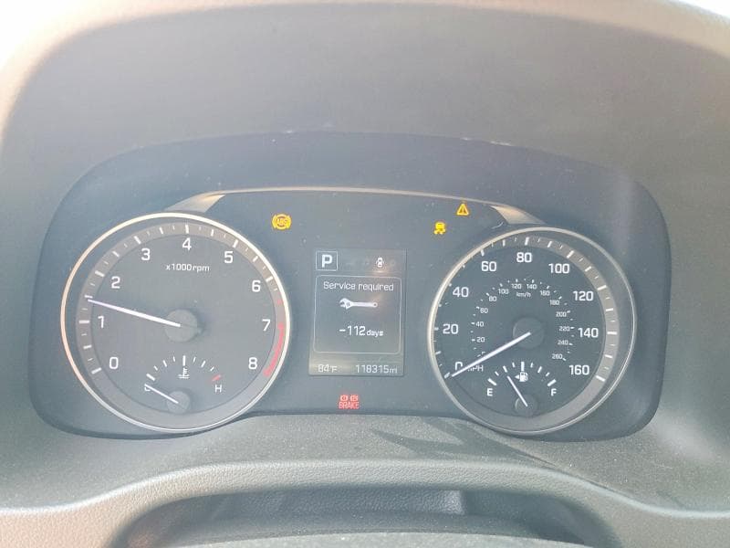 2018 HYUNDAI ELANTRA SEL 9