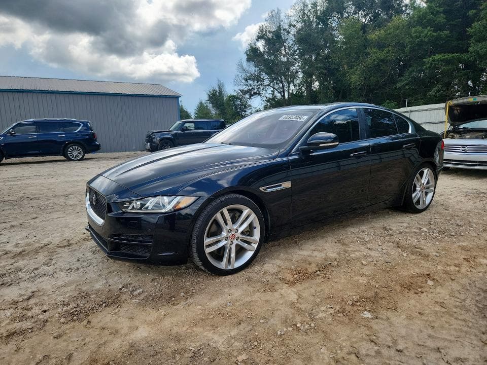 2017 JAGUAR XE PREMIUM - 1