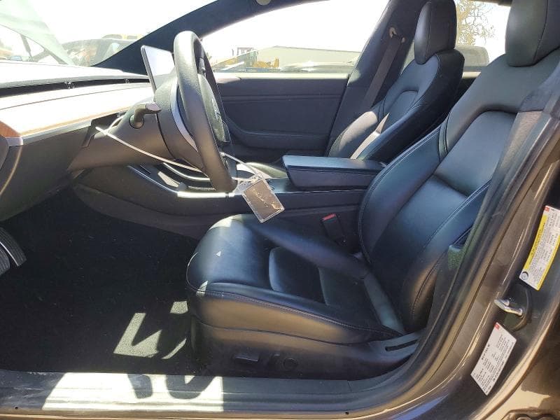 2018 TESLA MODEL 3 7