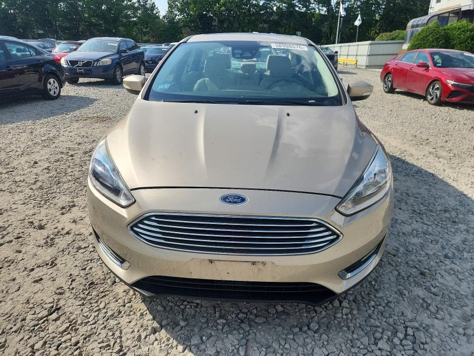 2017 FORD FOCUS TITANIUM 5