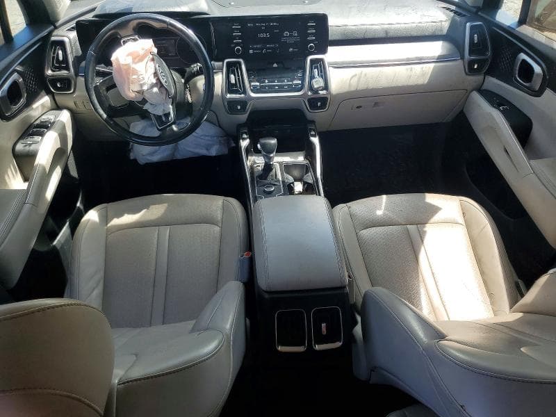 2021 KIA SORENTO S 8