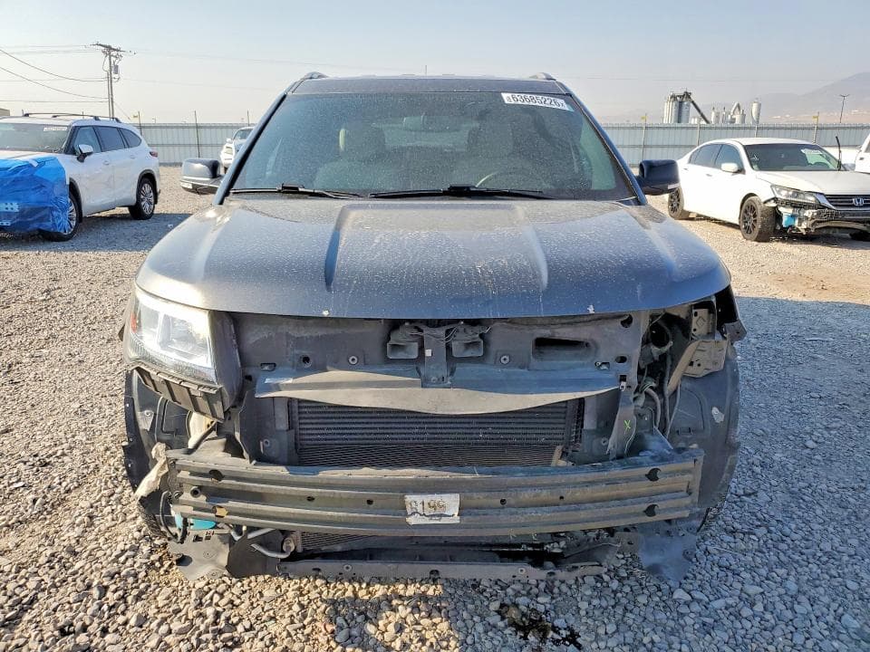2018 FORD EXPLORER XLT 5