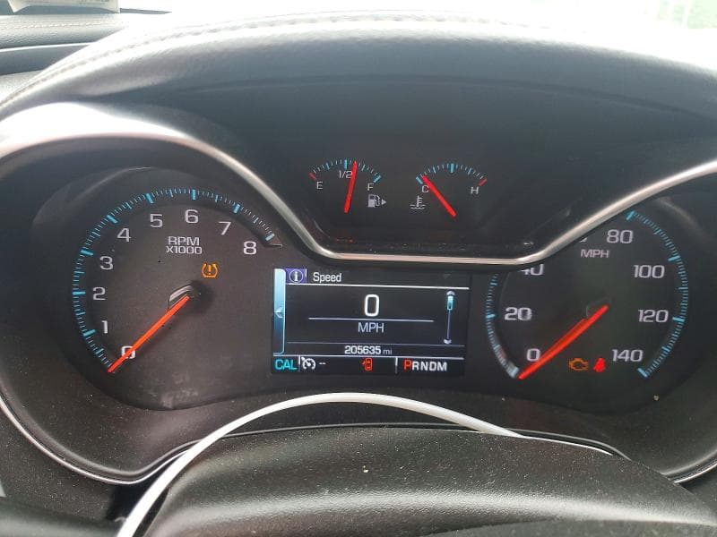 2017 CHEVROLET IMPALA LT 9