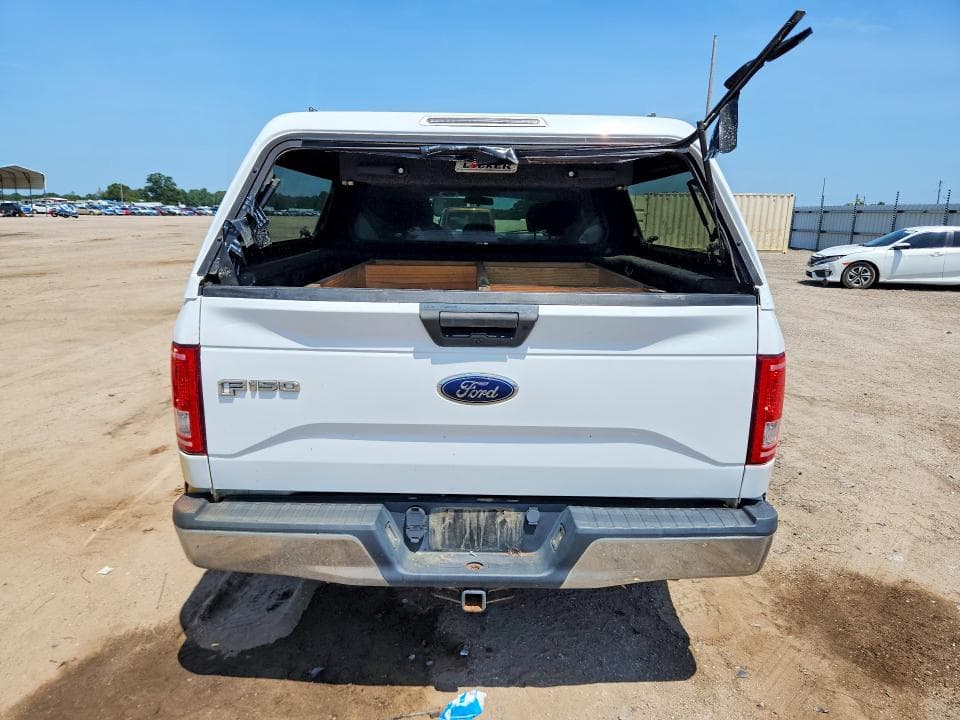 2017 FORD F150 SUPERCREW 6