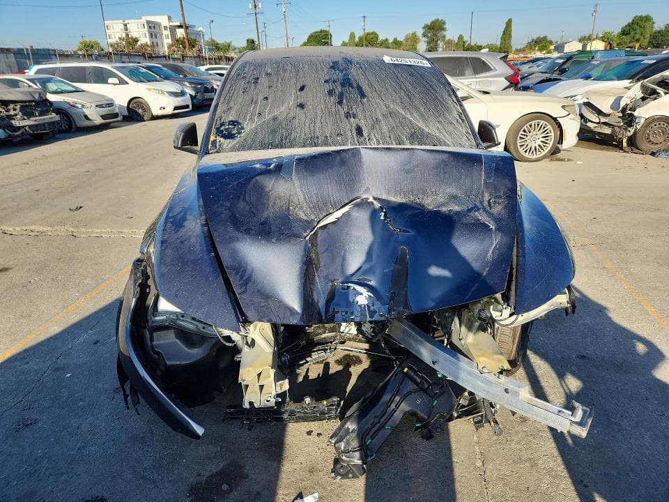 2026 TESLA MODEL Y 10