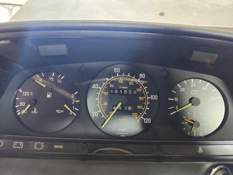 1983 MERCEDES-BENZ 300 DT 9