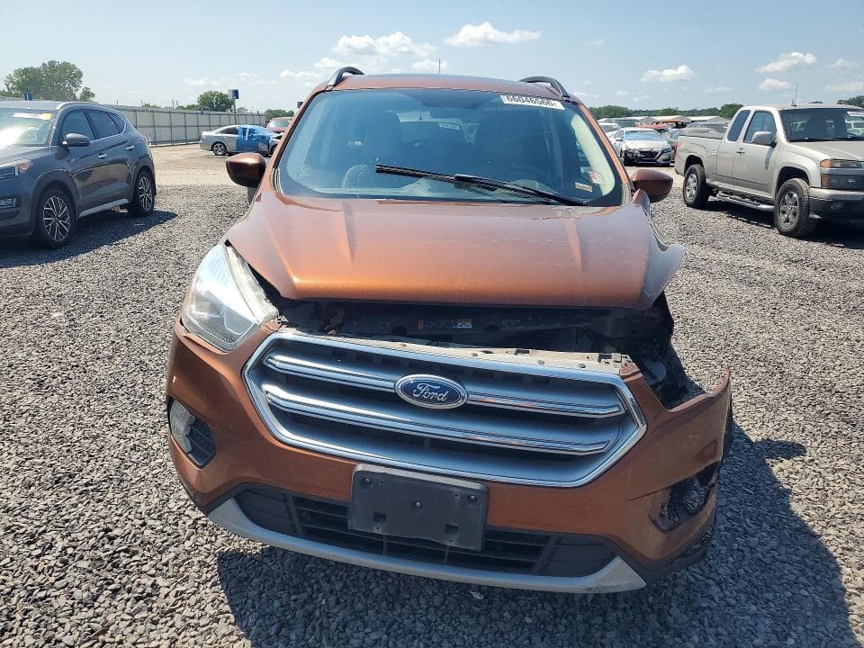 2017 FORD ESCAPE SE 5