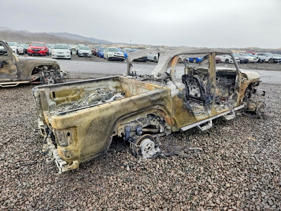 2021 JEEP GLADIATOR MOJAVE 3