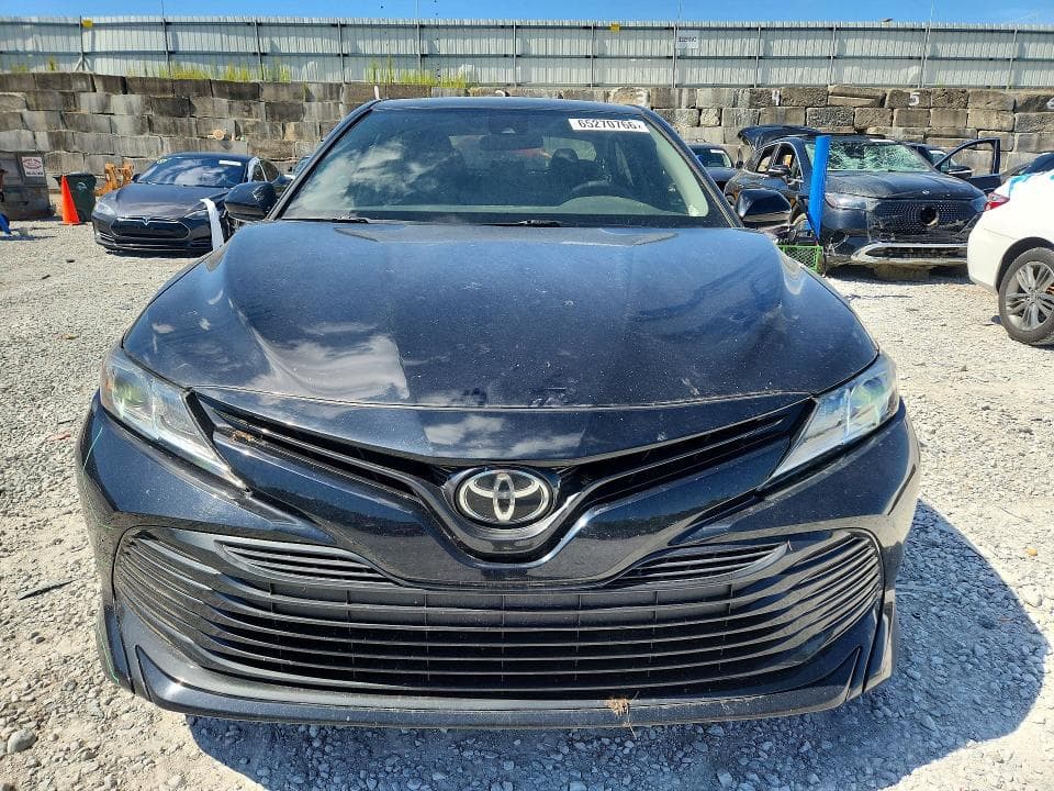 2020 TOYOTA CAMRY LE 5