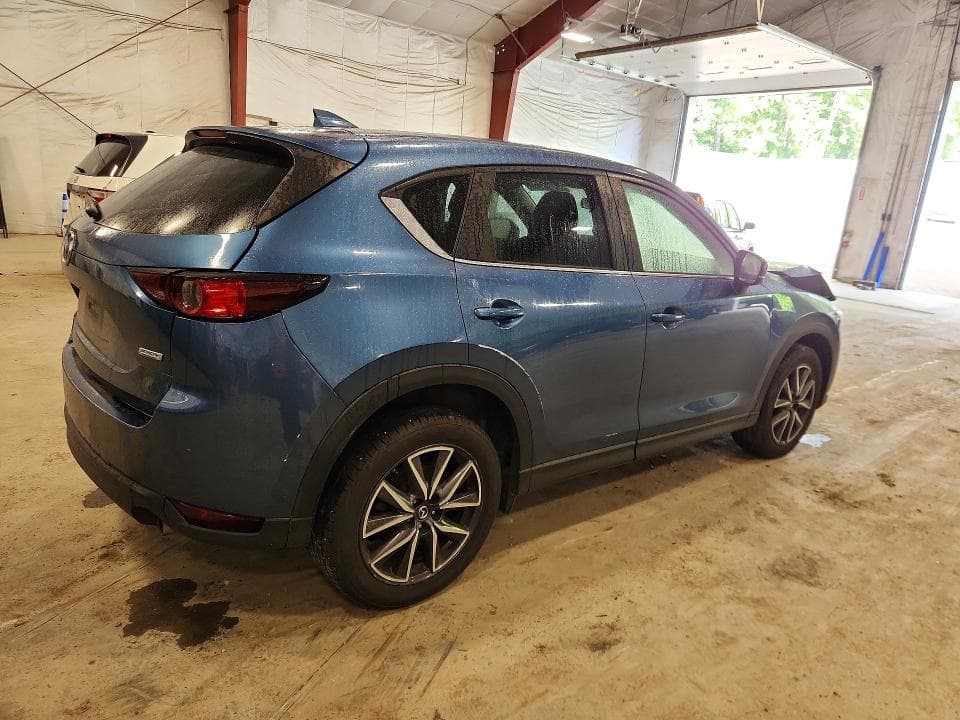 2018 MAZDA CX-5 TOURING 3