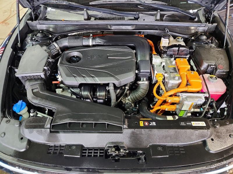 2024 HYUNDAI SONATA HYBRID SEL 11