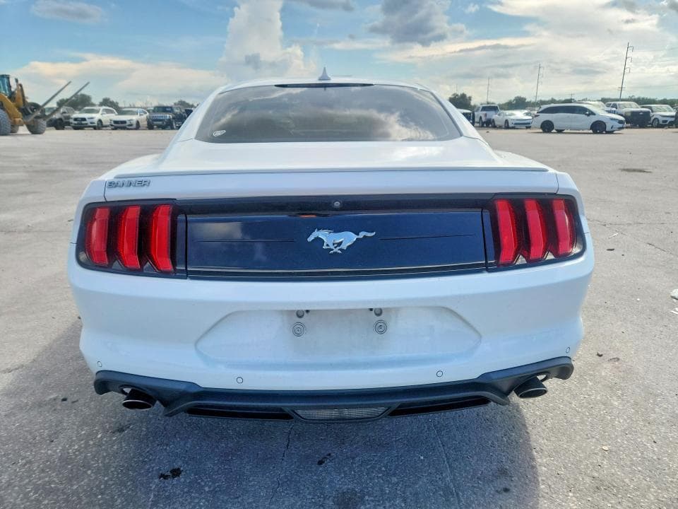 2021 FORD MUSTANG 6