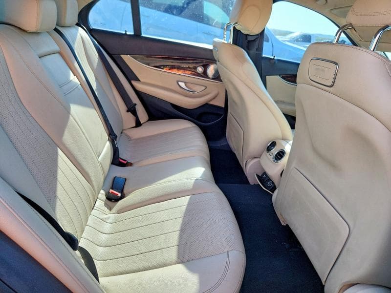 2018 MERCEDES-BENZ E 400 4MATIC 10