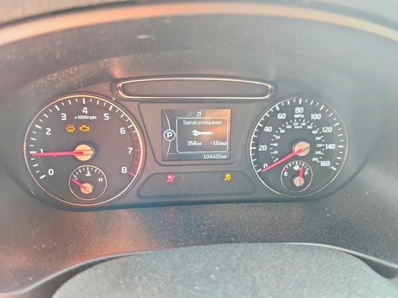 2018 KIA SORENTO LX 9