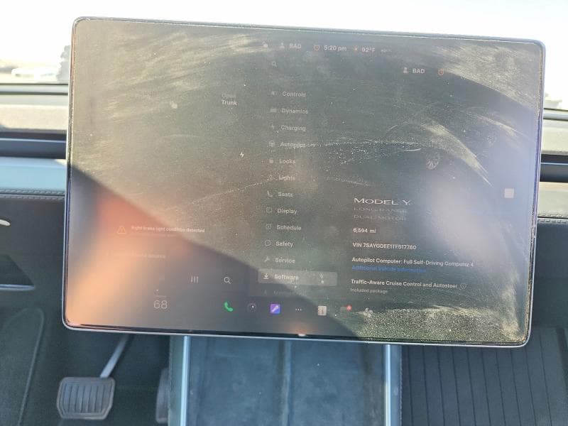 2026 TESLA MODEL Y 9