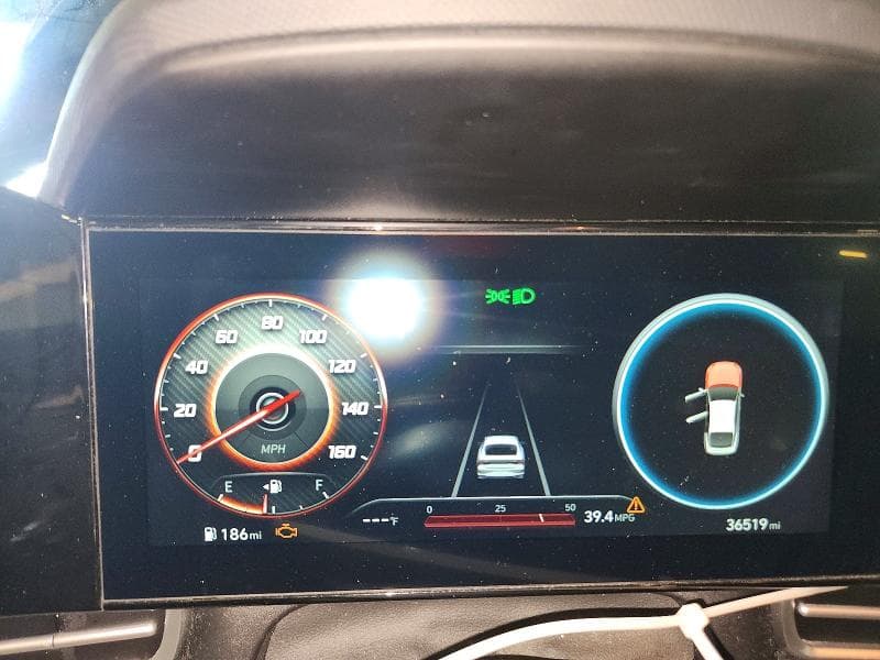 2023 HYUNDAI ELANTRA SEL 9