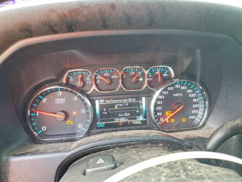 2018 CHEVROLET SILVERADO C1500 LT 9